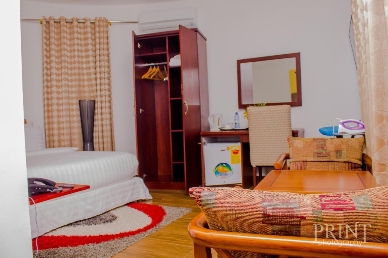 Volta Serene Hotel Ho Buitenkant foto